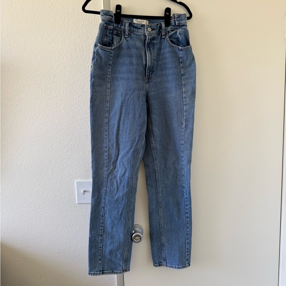 Abercrombie & Fitch 90s Straight Ultra High Rise Jeans